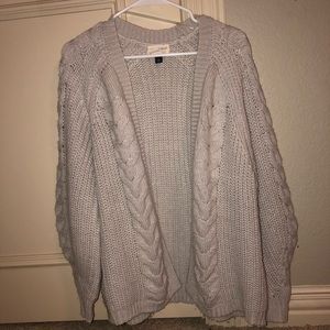 Knitted cardigan universal thread size medium